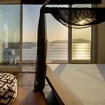 Nefeles Luxury Hotel 4*