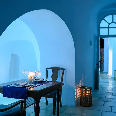 Nefeles Luxury Fíra