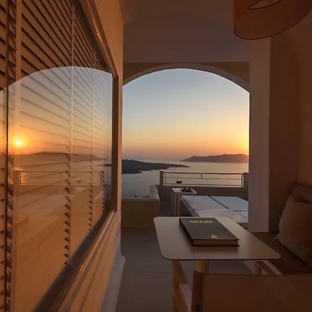 Nefeles Luxury Hotel