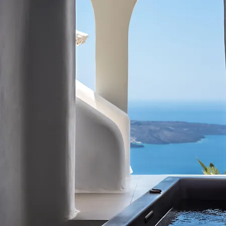 Nefeles Luxury Hotel