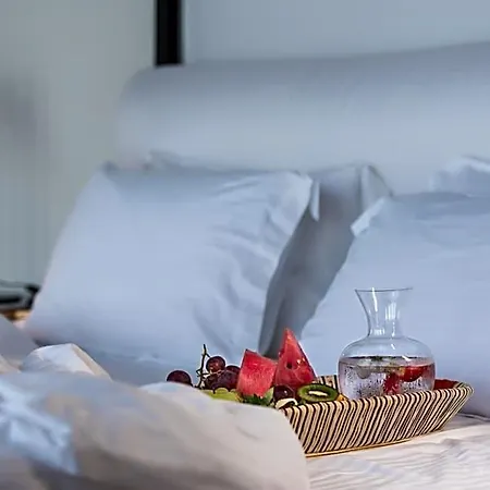 Nefeles Luxury Hotel Fira (Santorini)
