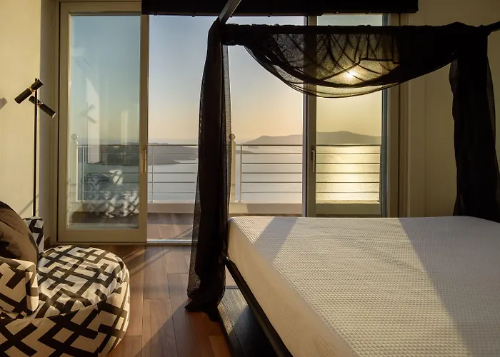 Nefeles Luxury Hotel 4*