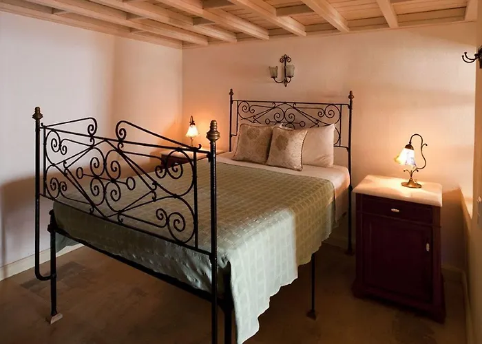 Nefeles Luxury Hotel