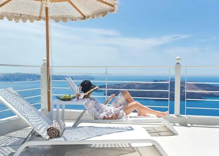 Nefeles Luxury Hotel