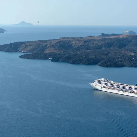 Nefeles Luxury Hotel Fira (Santorini)