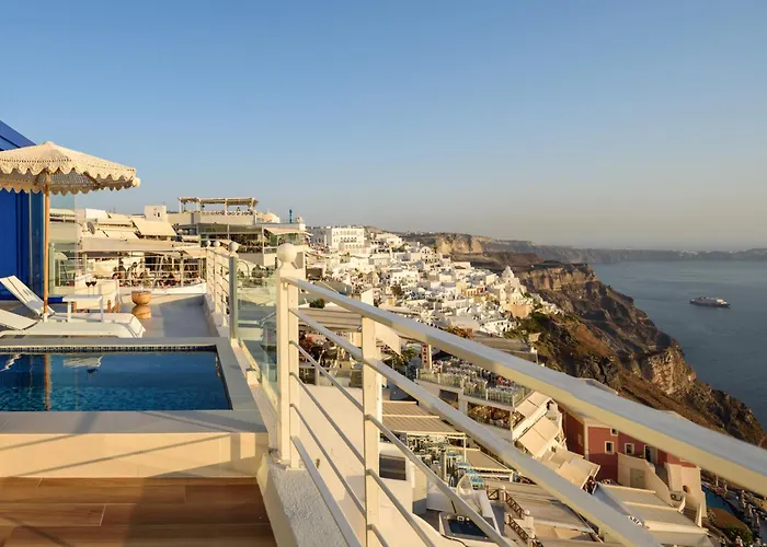 Nefeles Luxury Hotel