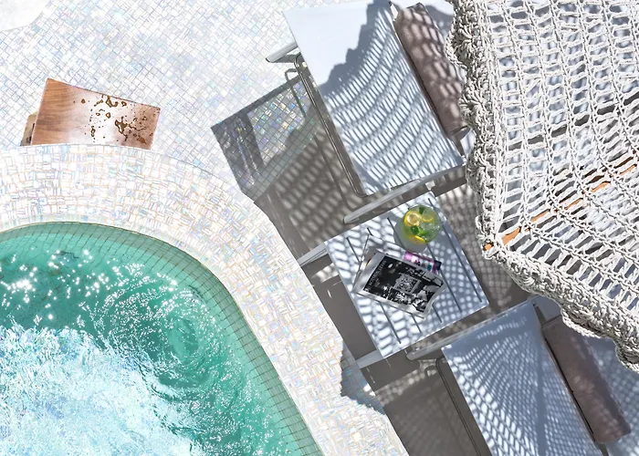 호텔 네펠레스 럭셔리 스위트 4*