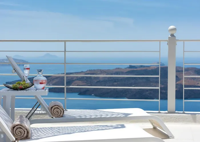 Nefeles Luxury Hotel Fira (Santorini)