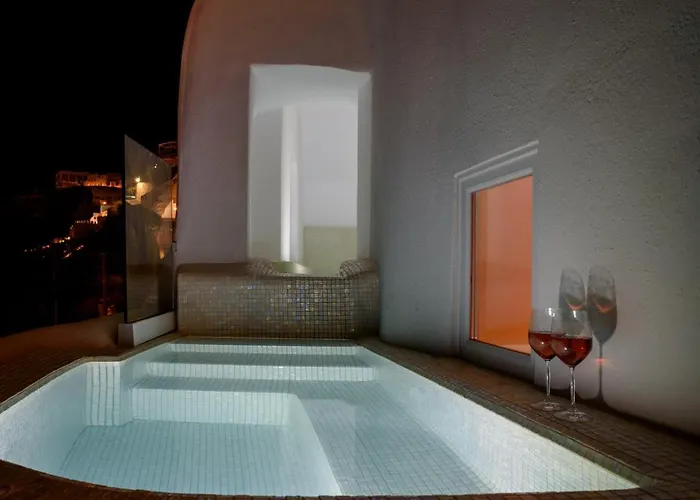 Nefeles Luxury Fira (Santorini)