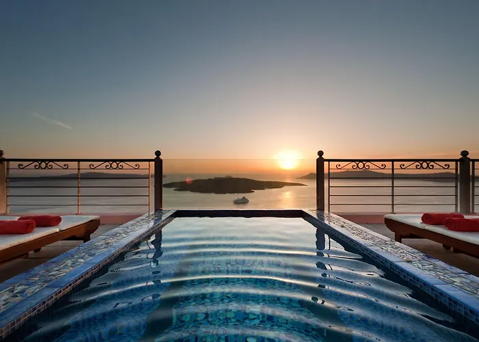 Nefeles Luxury Hotel Fira (Santorini)