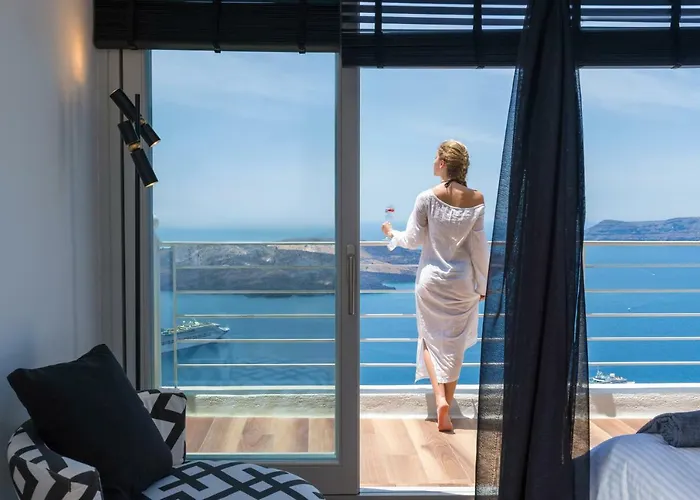 Nefeles Luxury Hotel 4*